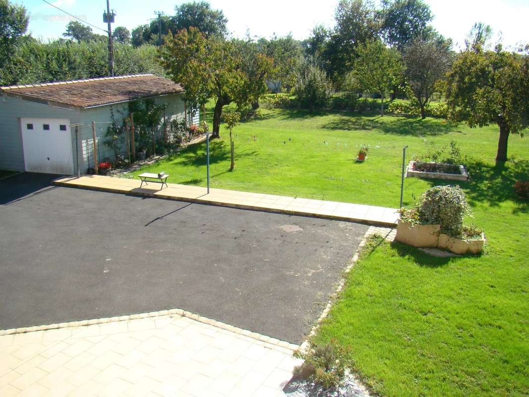 Maison à SAINT-MAURICE-LA-CLOUERE