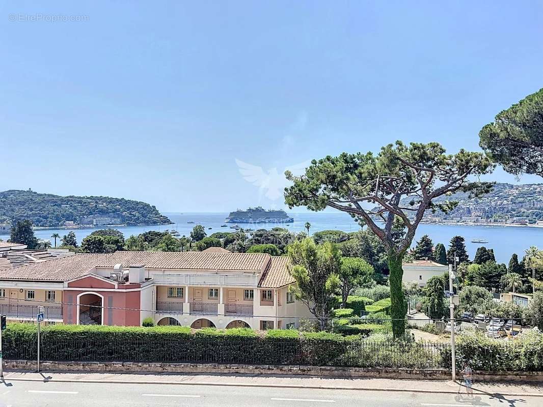 Appartement à VILLEFRANCHE-SUR-MER