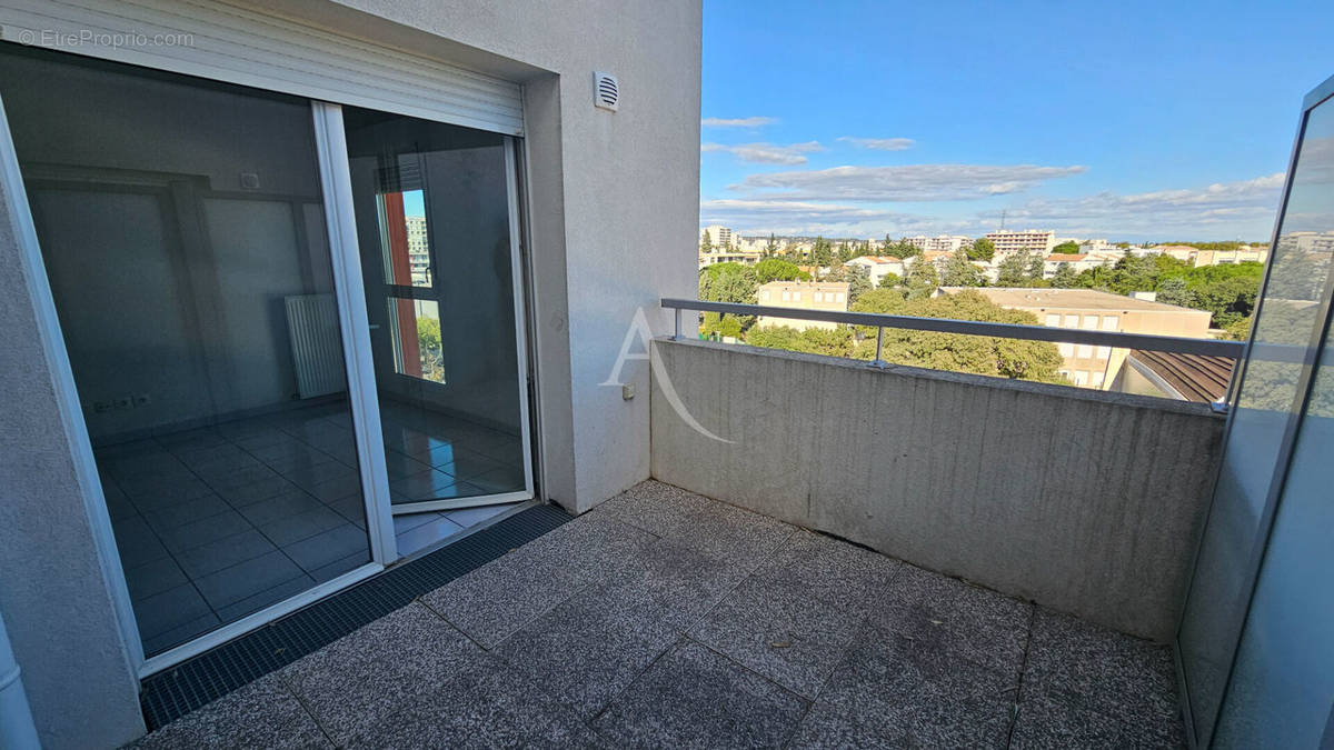 Appartement à NIMES