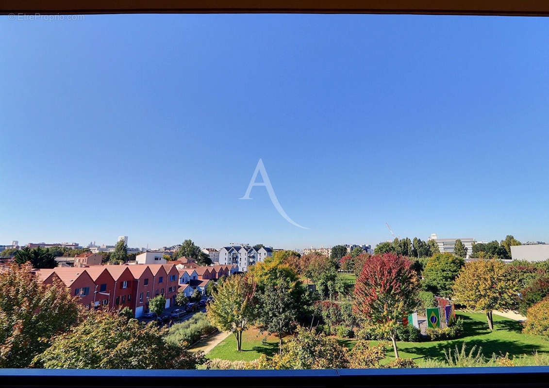 Appartement à AUBERVILLIERS