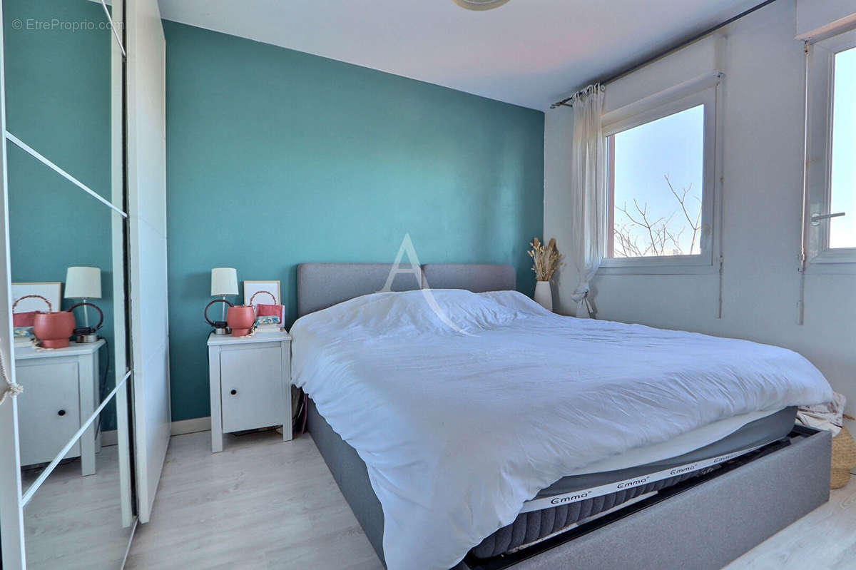 Appartement à AUBERVILLIERS