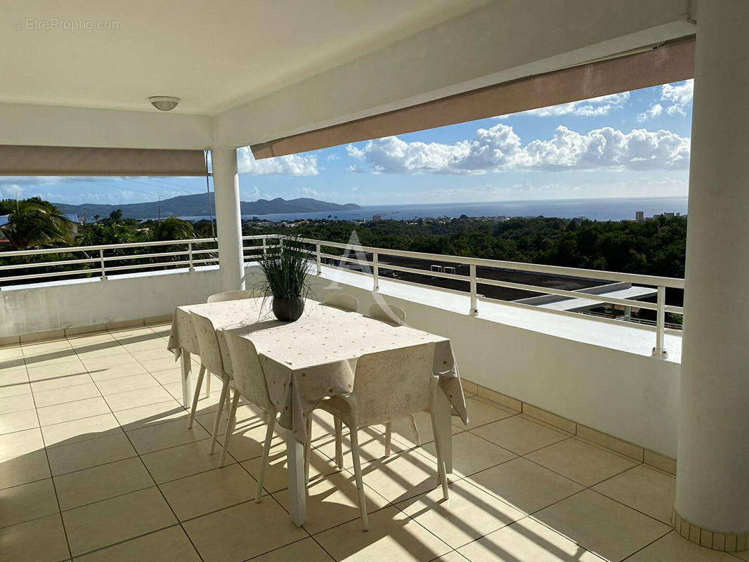 Appartement à FORT-DE-FRANCE