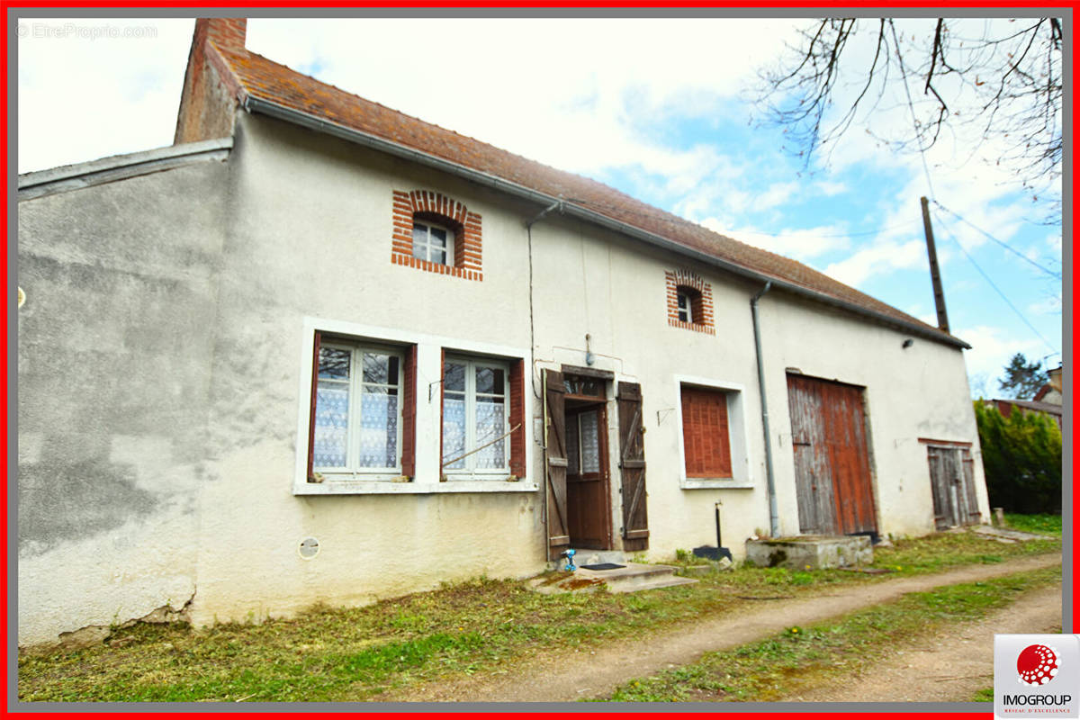 Maison à TREZELLES