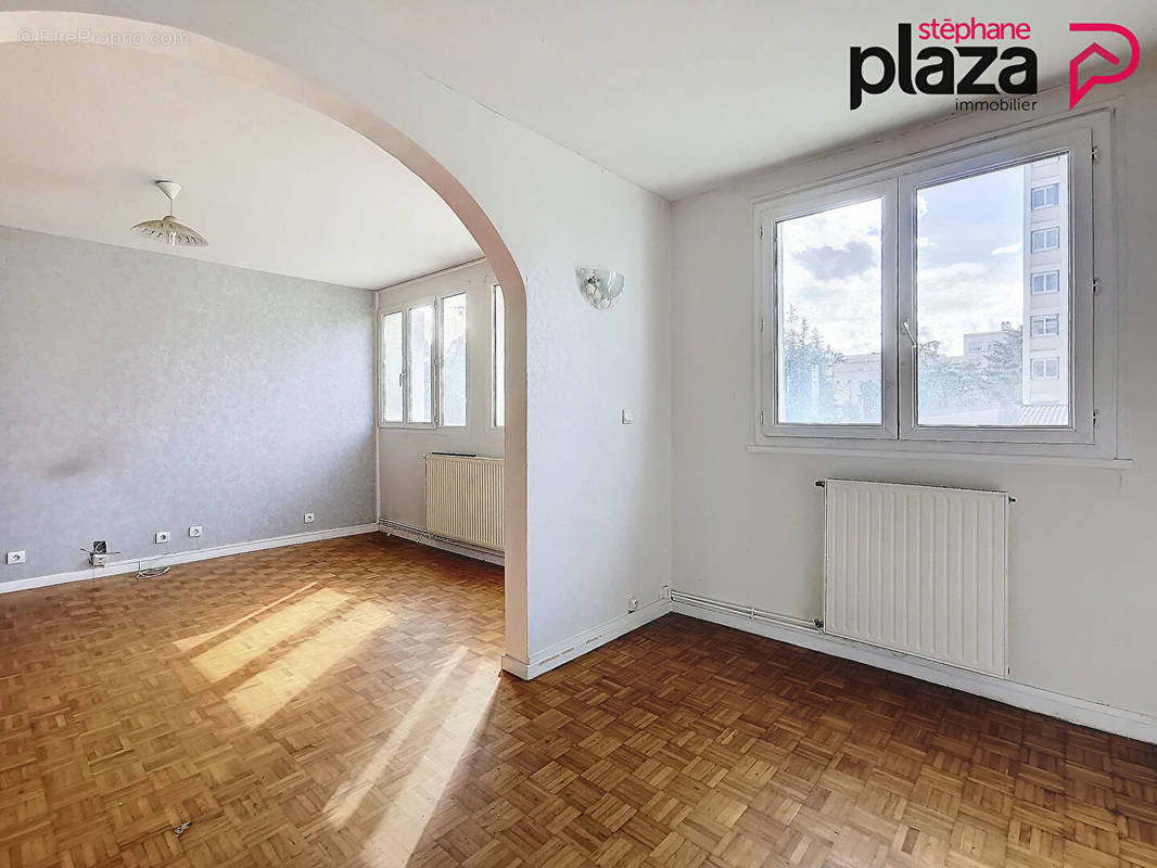 Appartement à LYON-5E