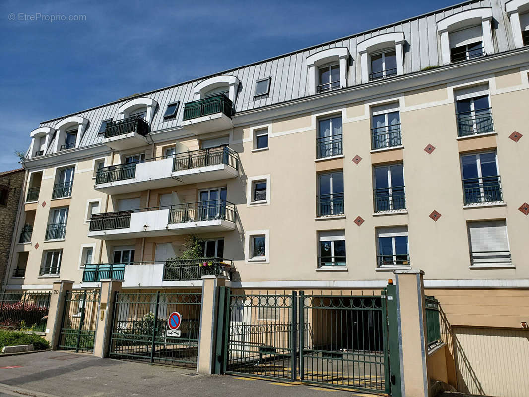 Appartement à MANTES-LA-VILLE