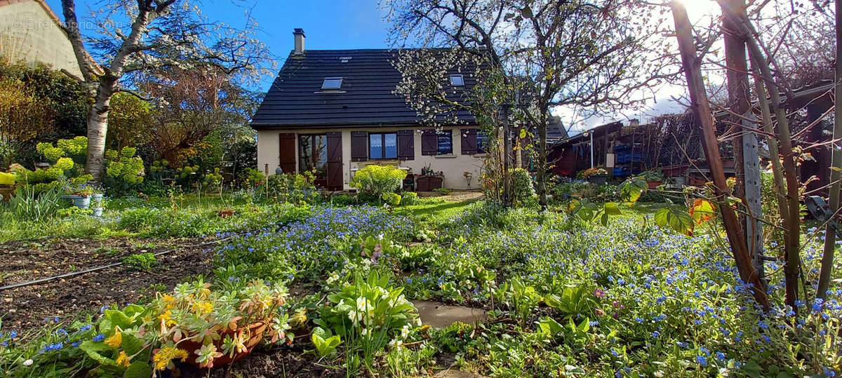 Maison à BUCHELAY