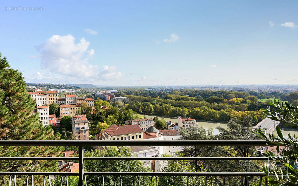 Appartement à LYON-4E