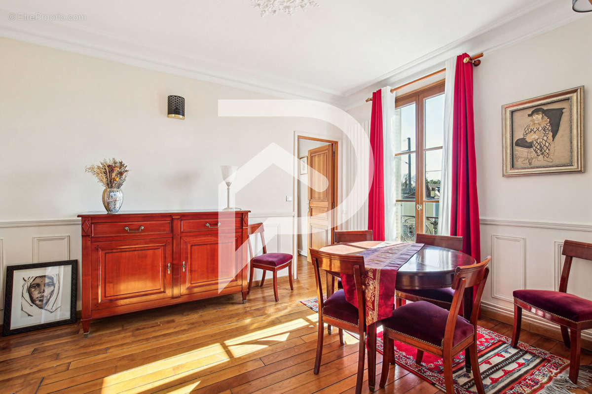 Appartement à COLOMBES