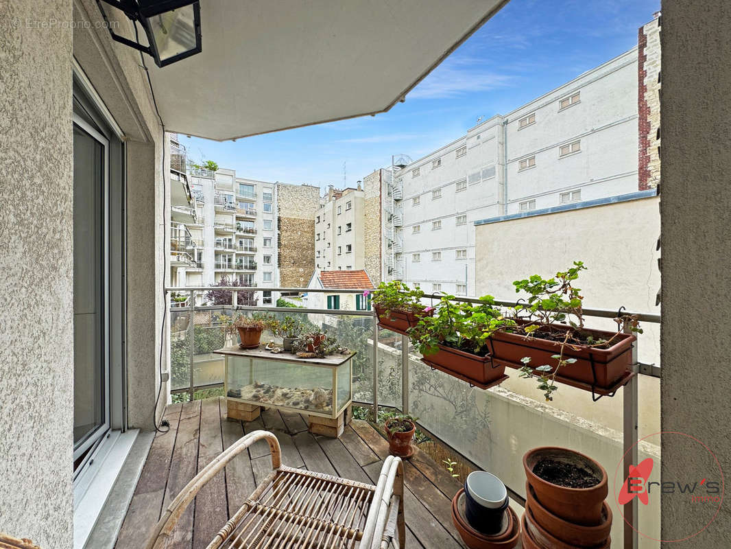 Appartement à PARIS-18E