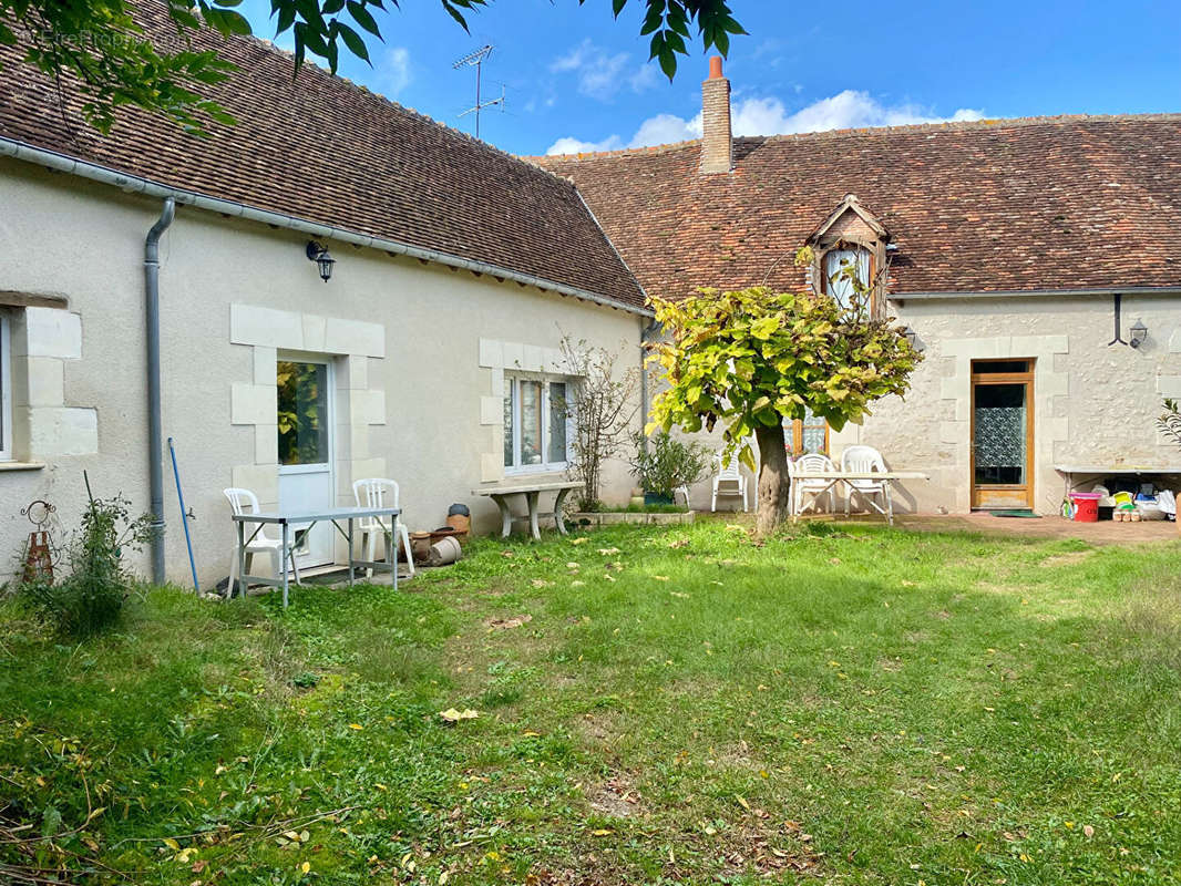 Maison à SELLES-SUR-CHER