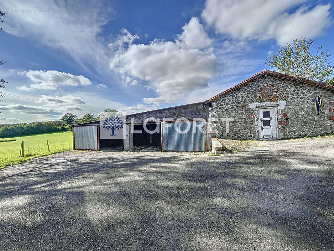 Maison à FENERY