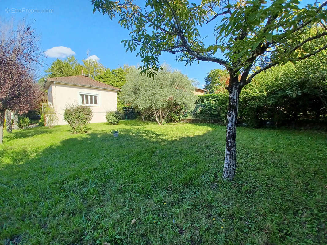 Maison à PECHBONNIEU