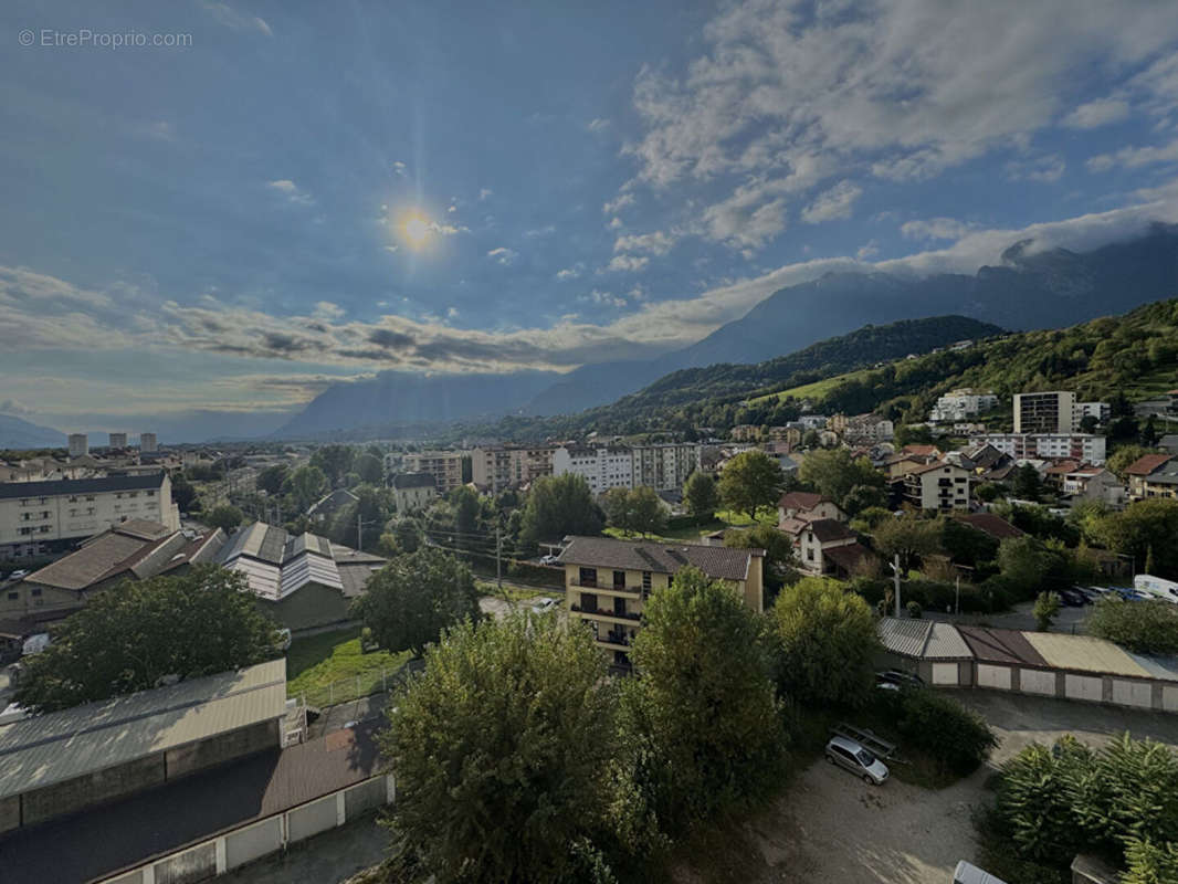 Appartement à ALBERTVILLE