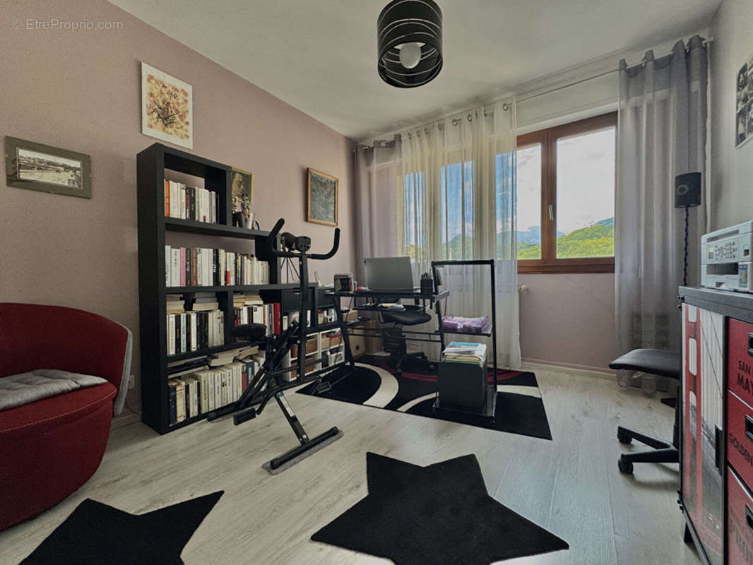 Appartement à ALBERTVILLE