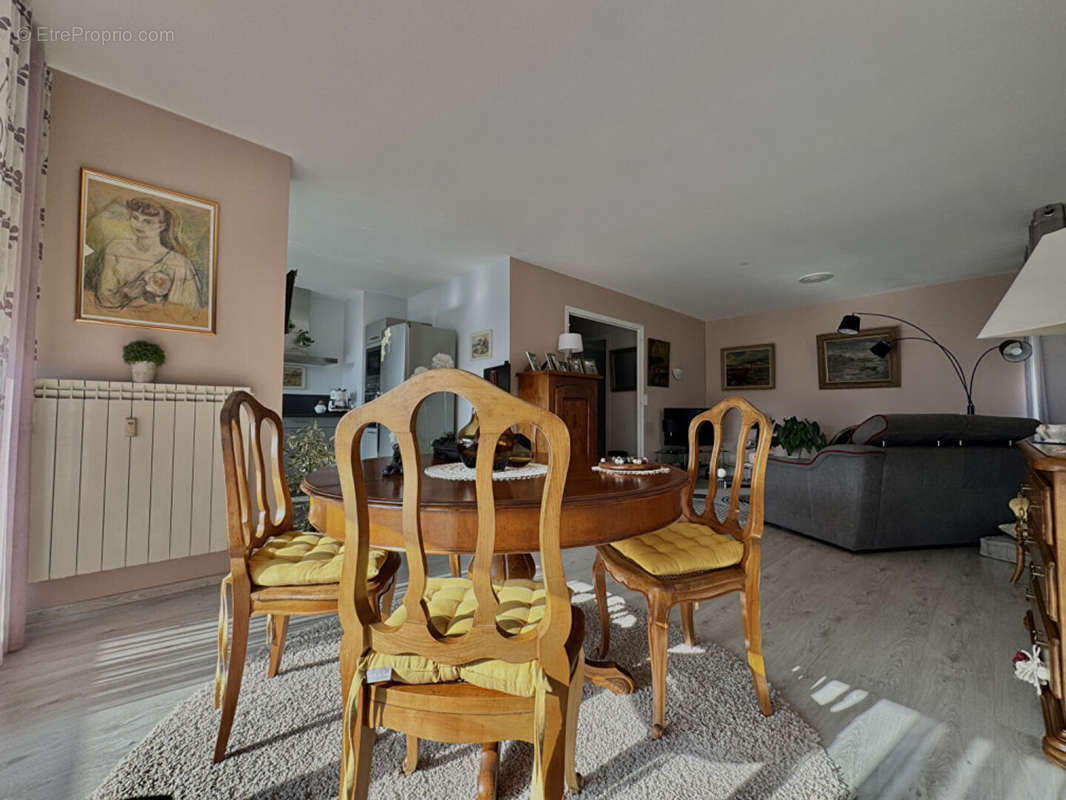 Appartement à ALBERTVILLE