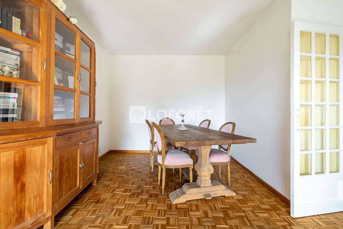 Appartement à MARSEILLE-10E