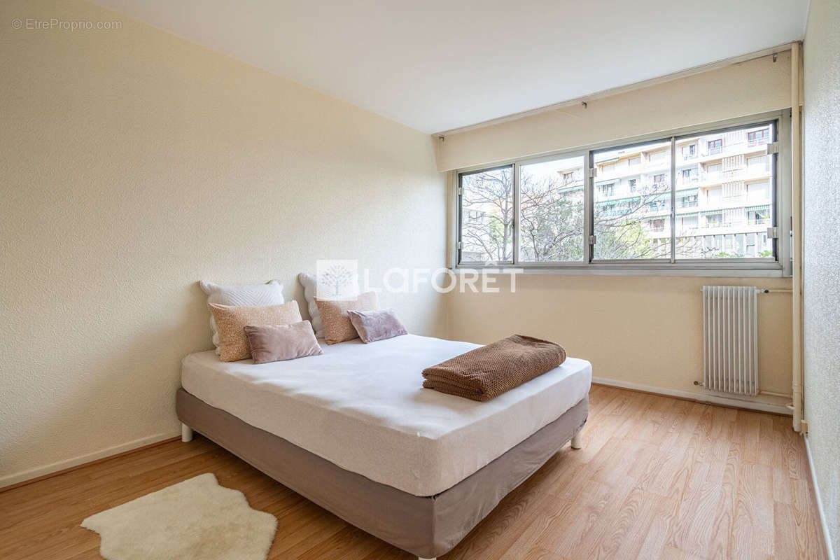 Appartement à MARSEILLE-10E