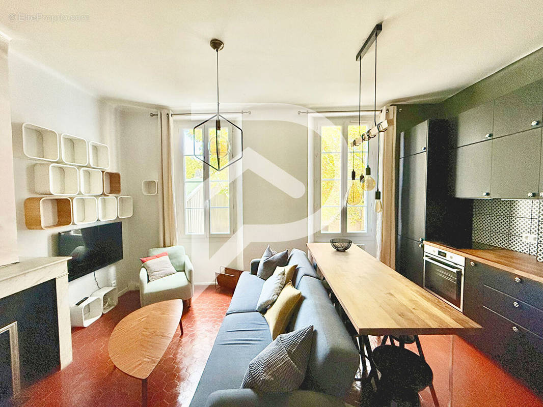 Appartement à AIX-EN-PROVENCE