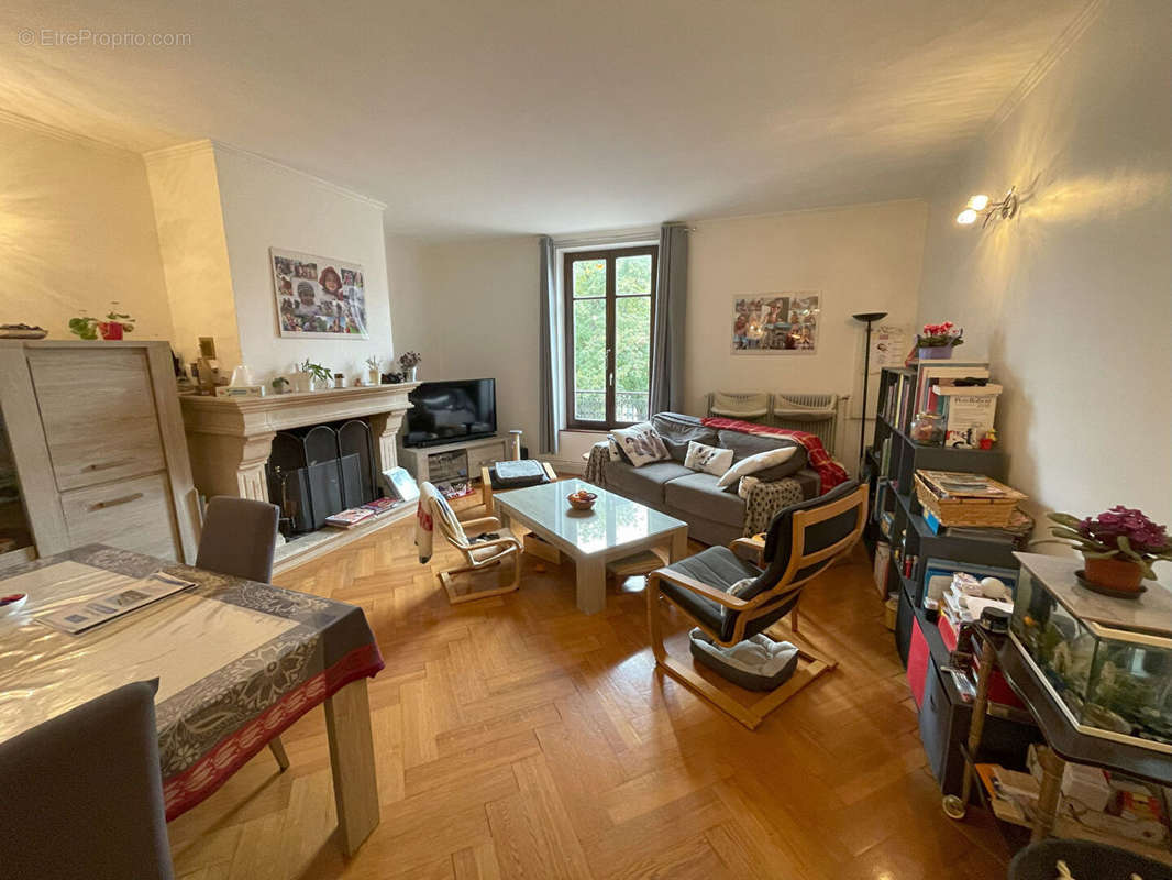 Appartement à CHAMPIGNEULLES