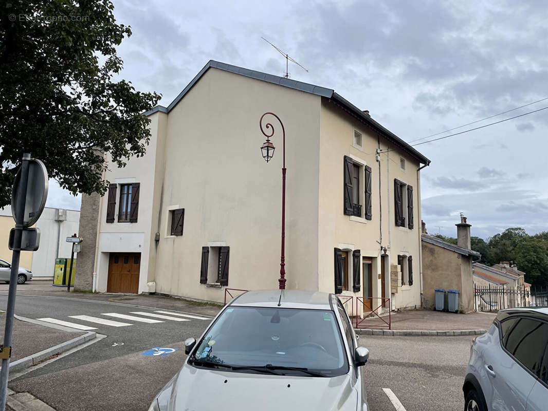 Appartement à CHAMPIGNEULLES