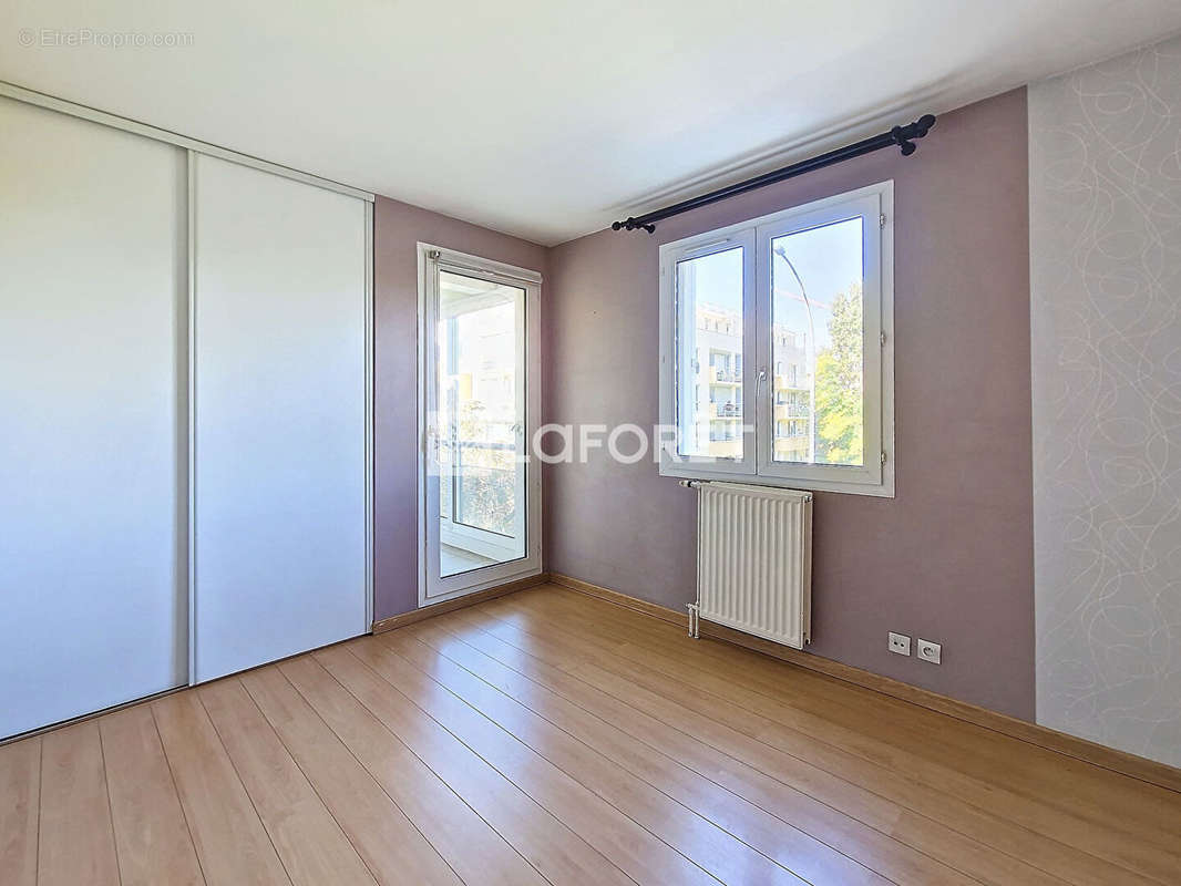 Appartement à BONNEUIL-SUR-MARNE