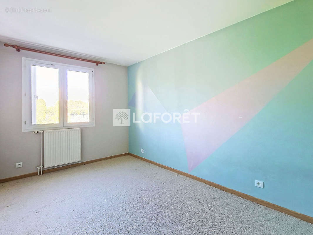 Appartement à BONNEUIL-SUR-MARNE