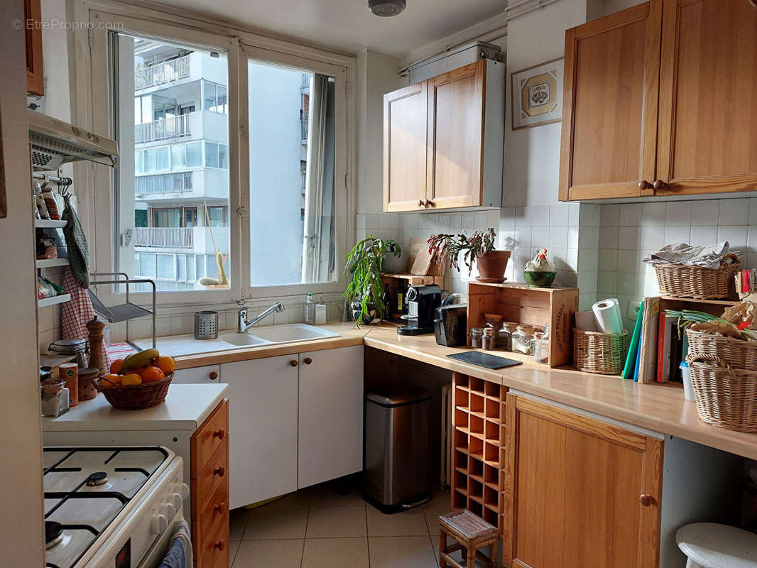 Appartement à PARIS-15E