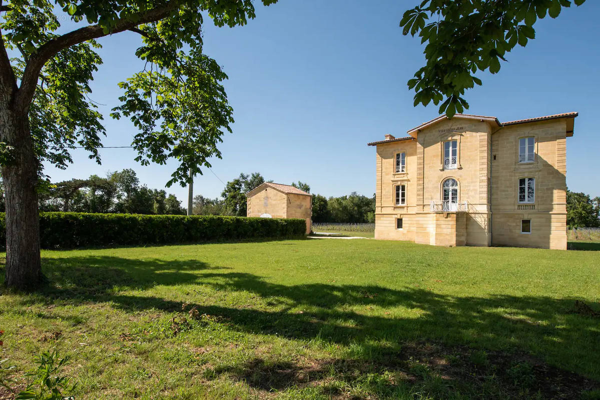 Maison à SAINTE-TERRE