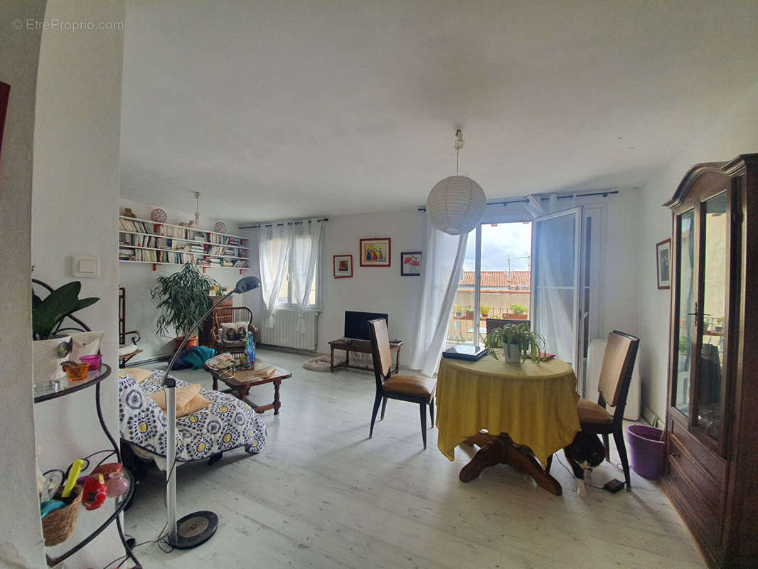 Appartement à NIMES