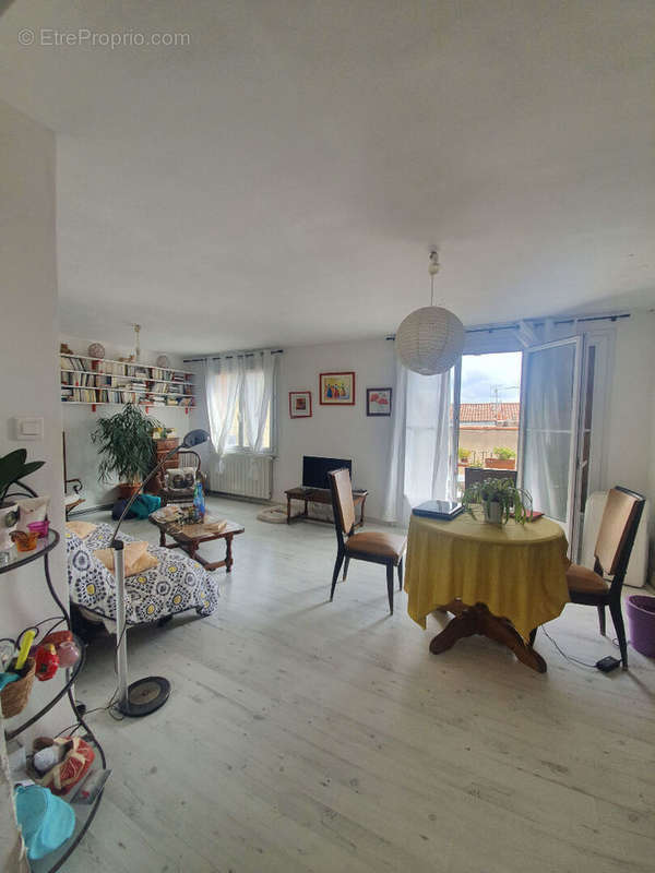 Appartement à NIMES