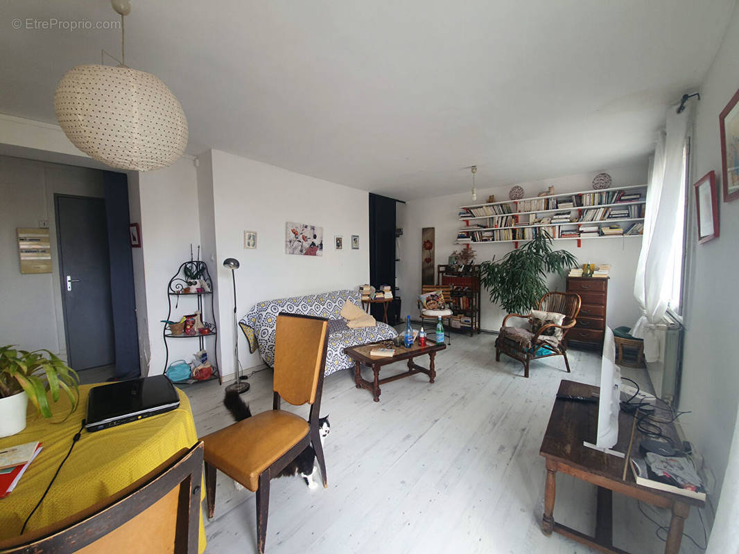 Appartement à NIMES