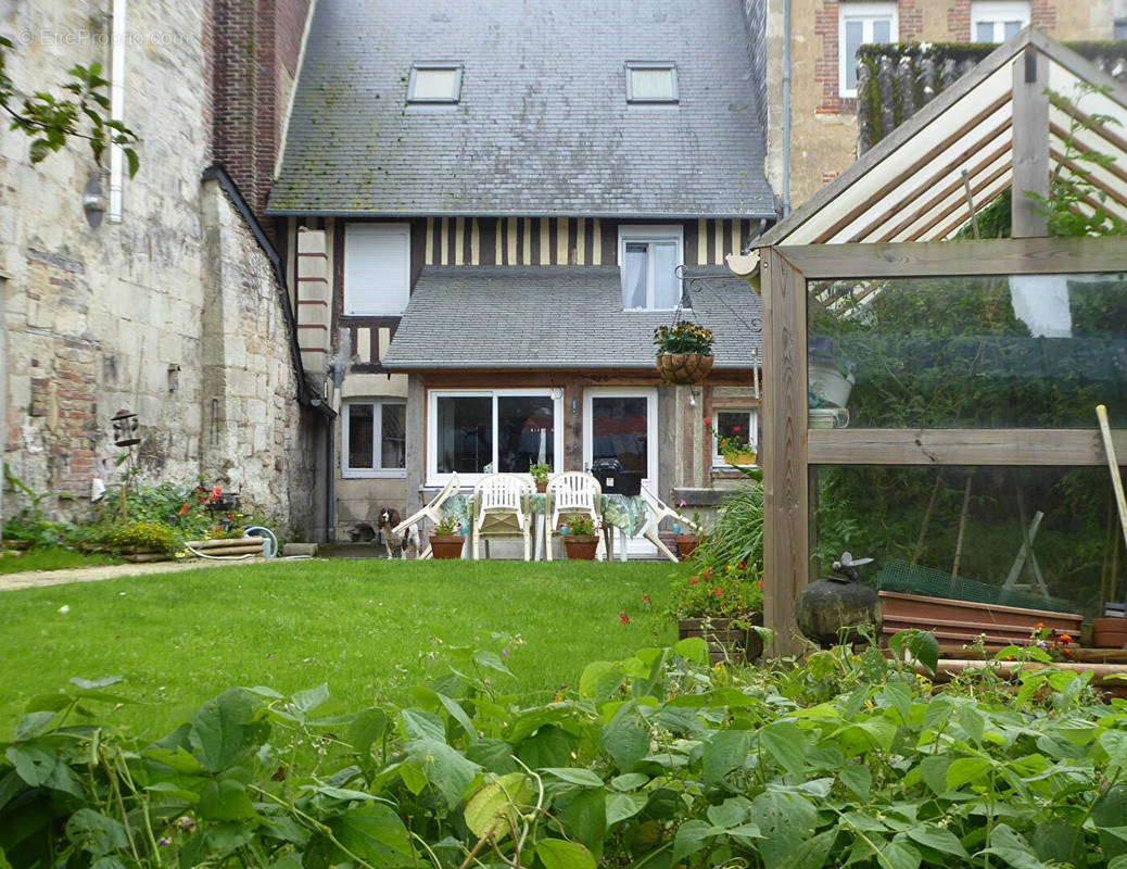 Maison à PONT-L&#039;EVEQUE