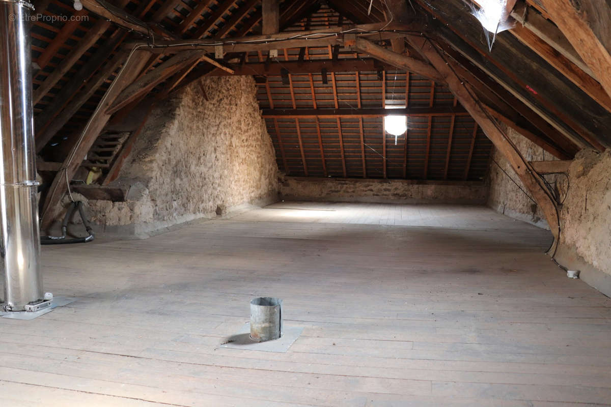 Maison à MARTIGNE-SUR-MAYENNE