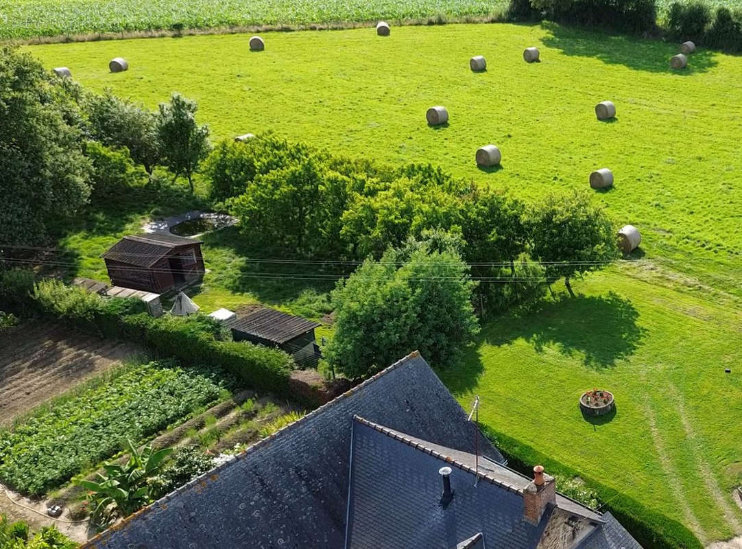 Maison à MARTIGNE-SUR-MAYENNE