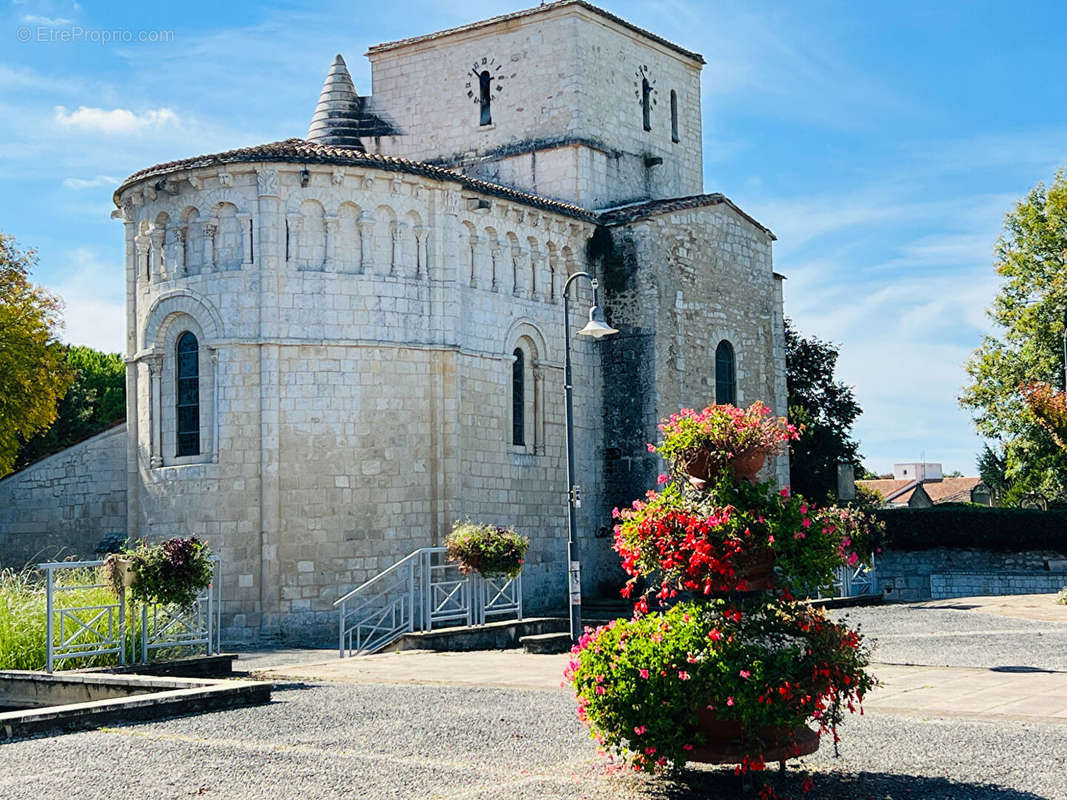 Maison à VAUX-SUR-MER