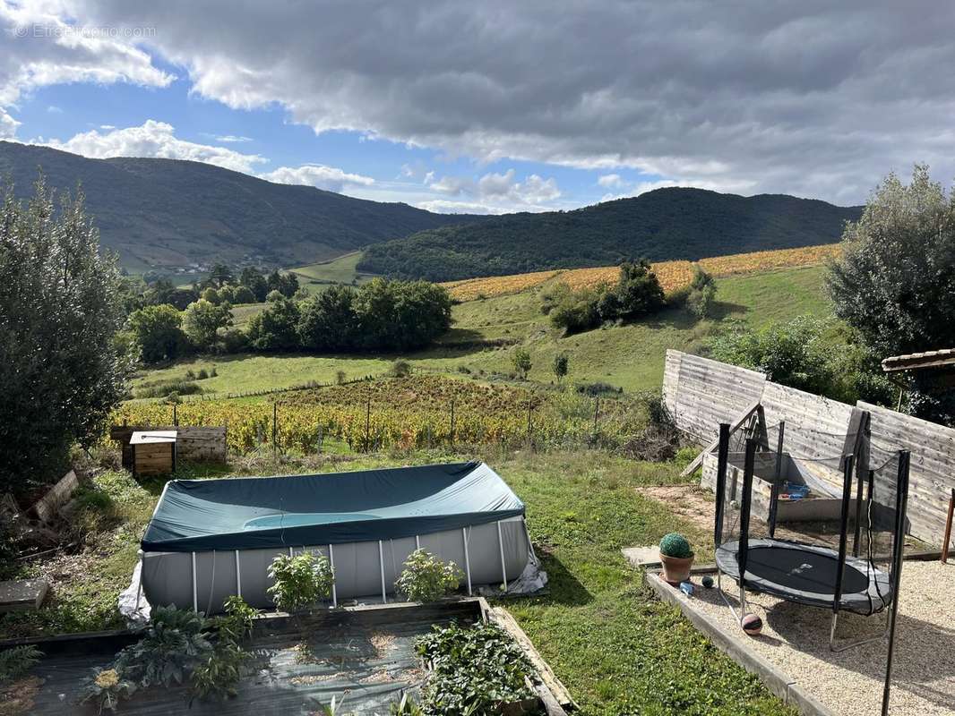 Maison à QUINCIE-EN-BEAUJOLAIS