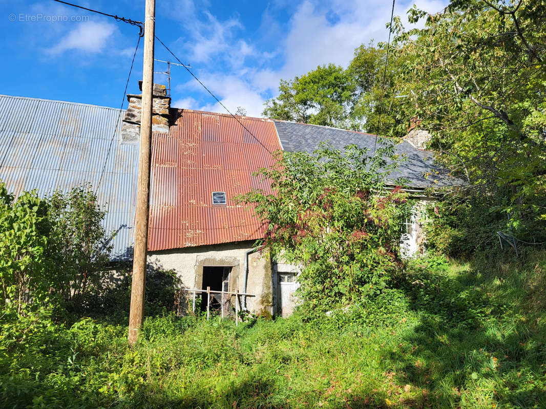 Maison à CHEYLADE