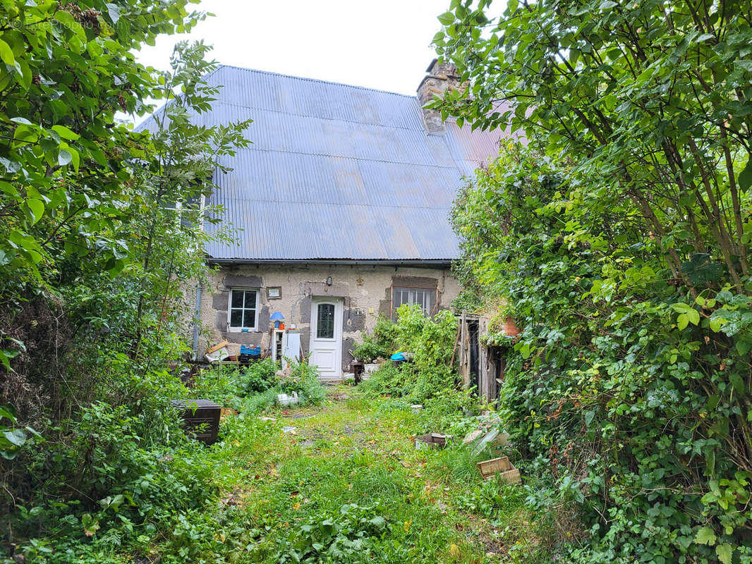 Maison à CHEYLADE