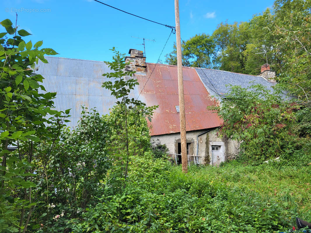 Maison à CHEYLADE