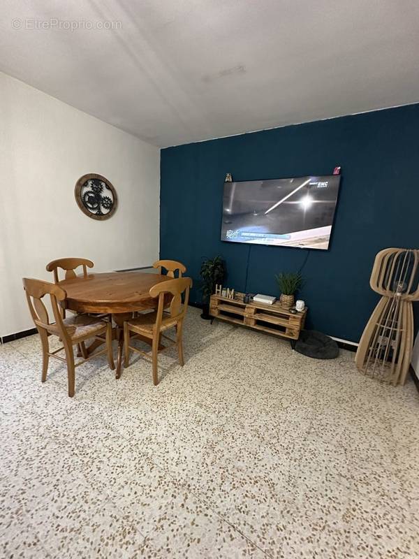 Appartement à LUNEL