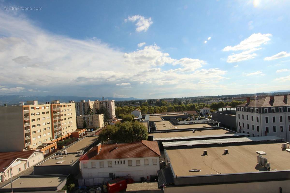 Appartement à ROMANS-SUR-ISERE