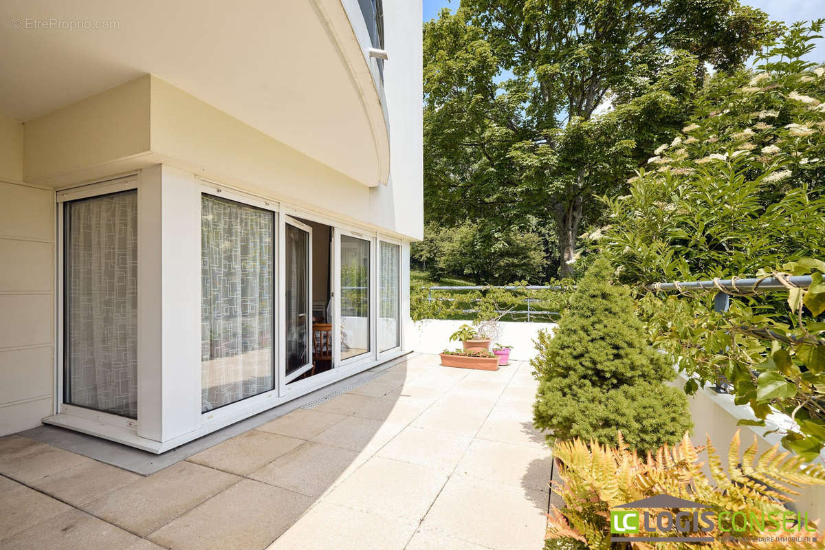 Appartement à CHATENAY-MALABRY