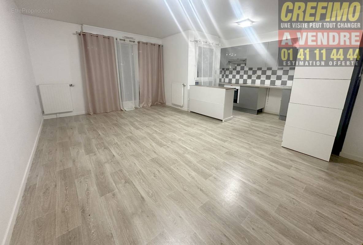 Appartement à GENNEVILLIERS