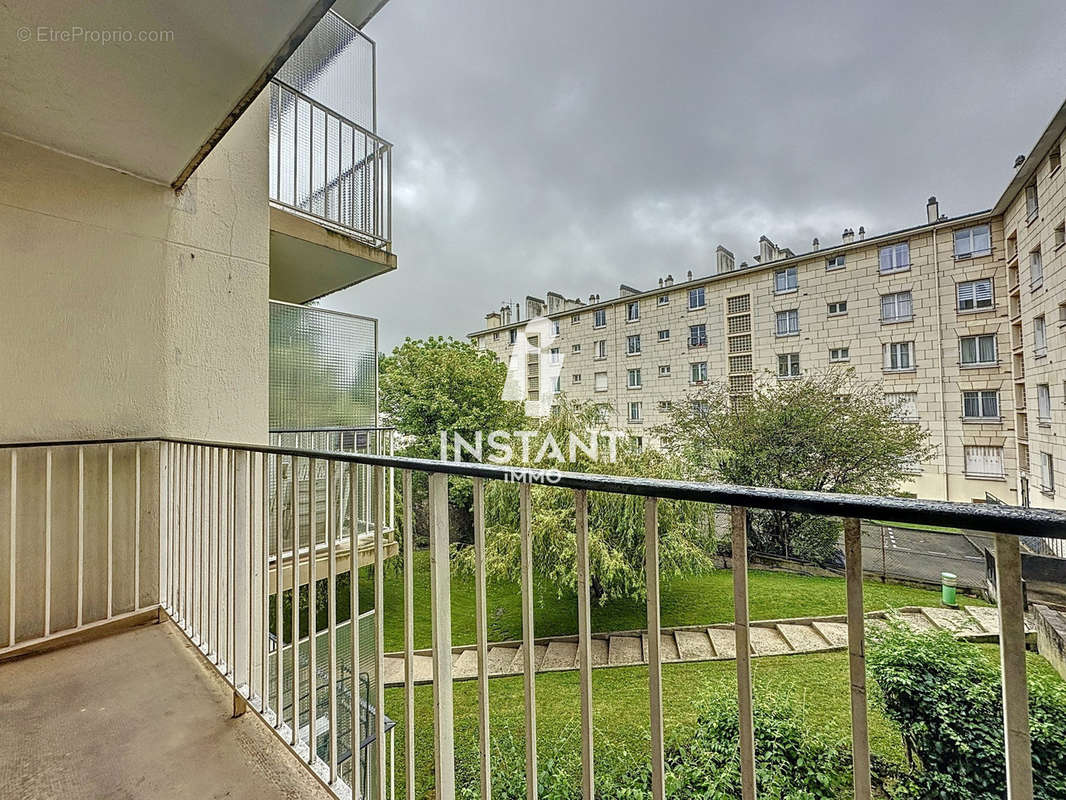 Appartement à LE PERREUX-SUR-MARNE