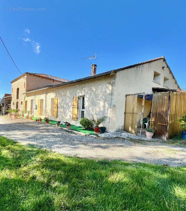 Maison à LAVAUR