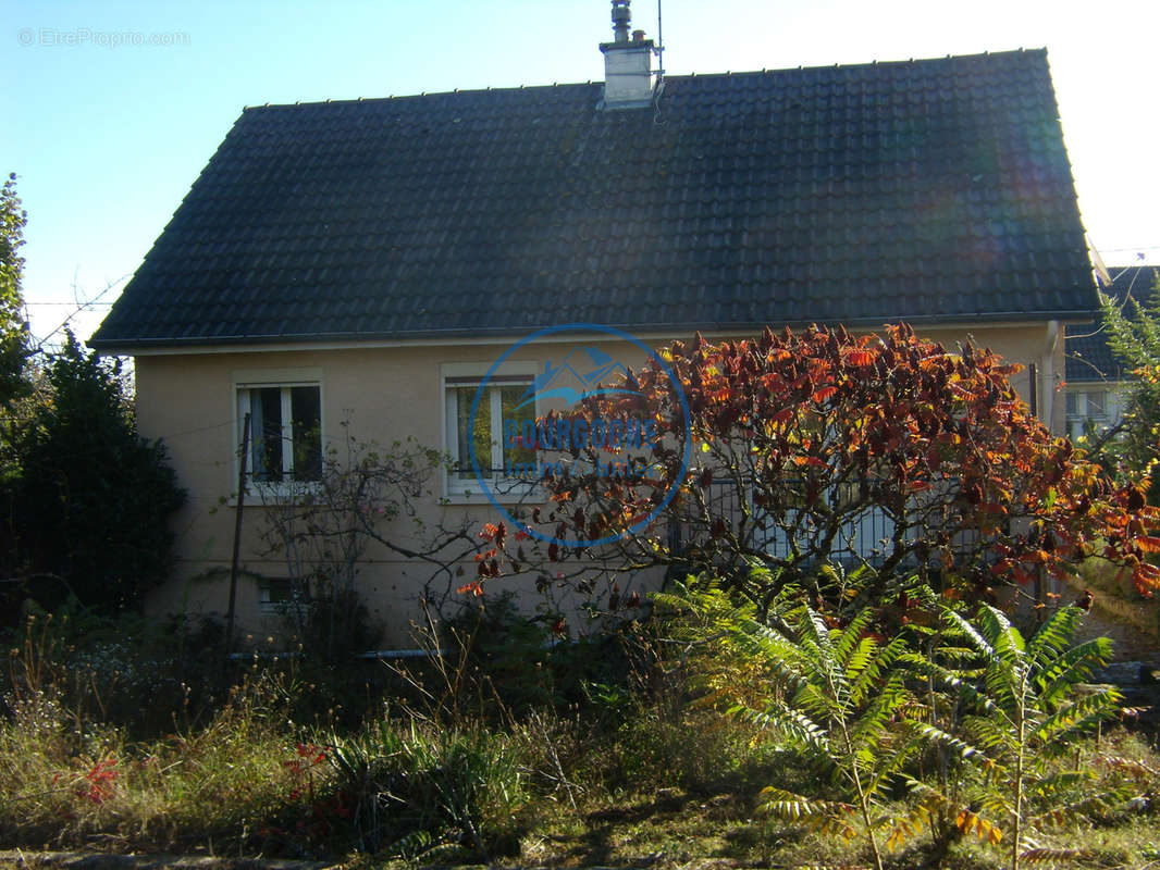 Maison à CHATENOY-LE-ROYAL