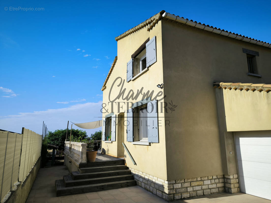 Maison à UZES