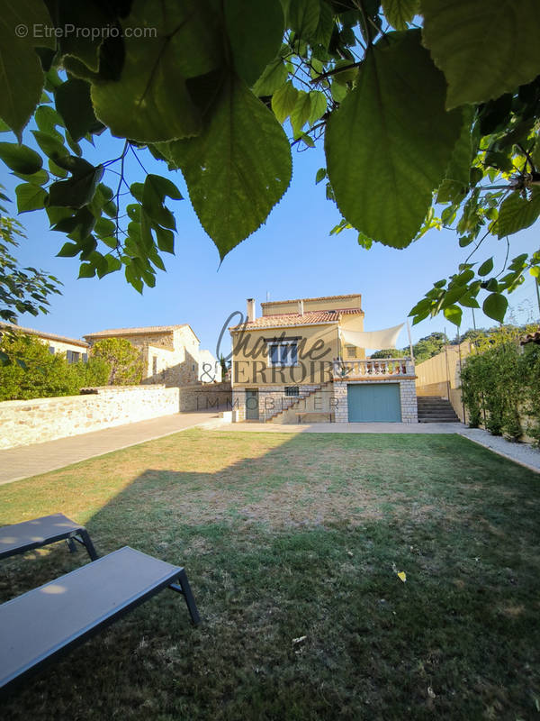 Maison à UZES