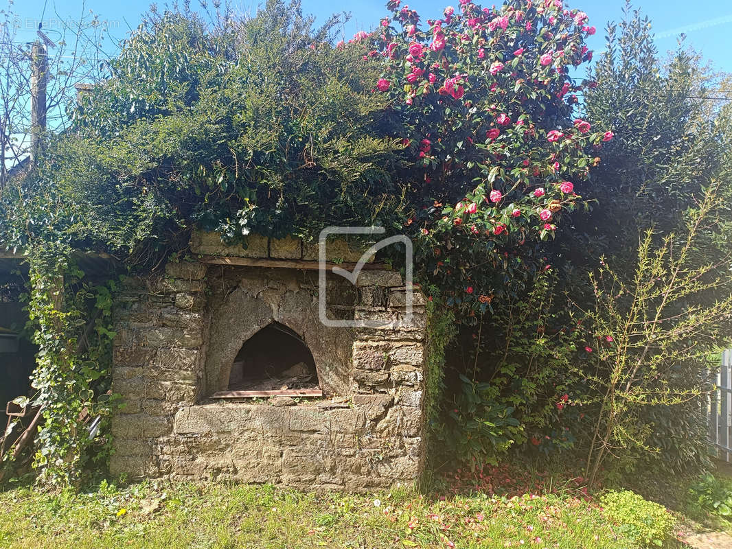 Maison à LA TRINITE-PORHOET