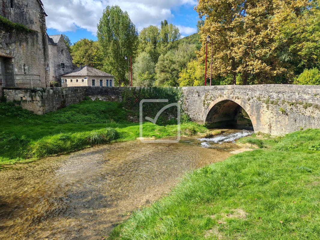 Maison à CONDAT-SUR-VEZERE